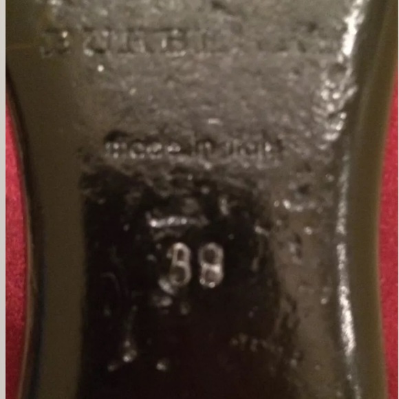 BURBERRY Designer Red Satin Leather Gems Ballet Flats Italy!!! - Picture 12 of 12